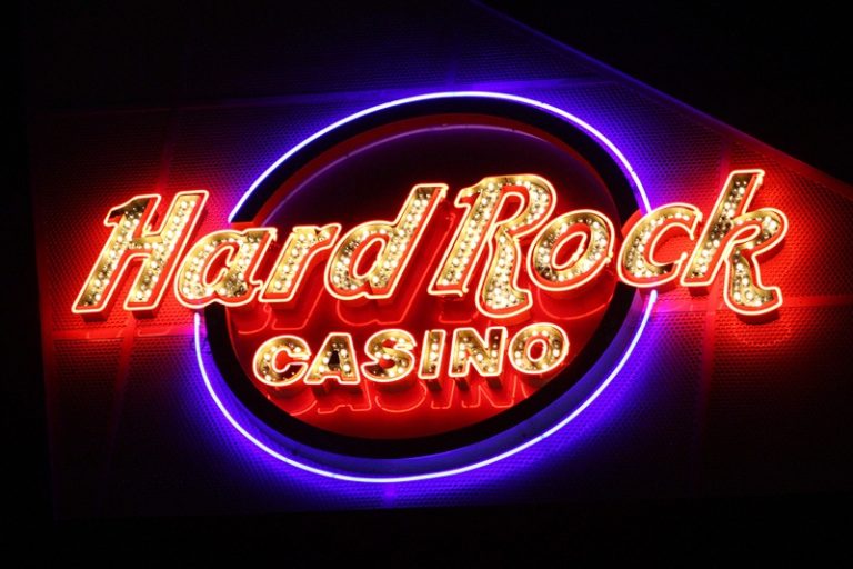 hard rock casinos players card